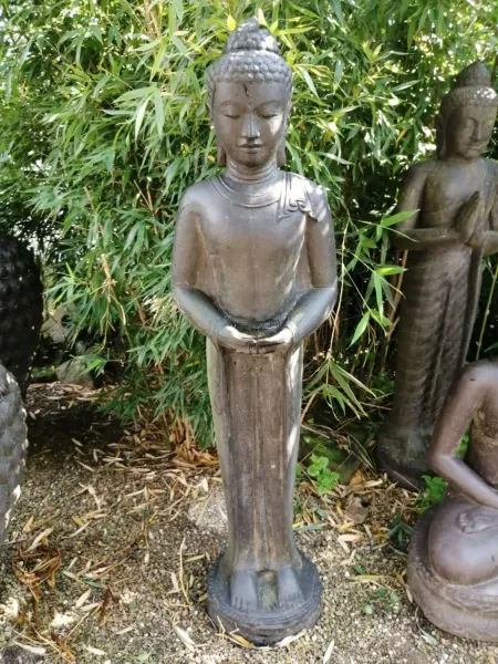 Buddha stehend, Steinguss, 151cm Höhe 